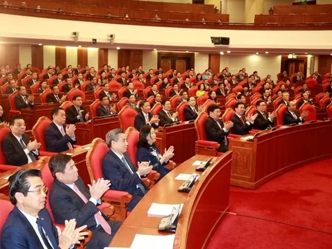 Bế mạc Hội nghị Trung ương 5 khóa XIII