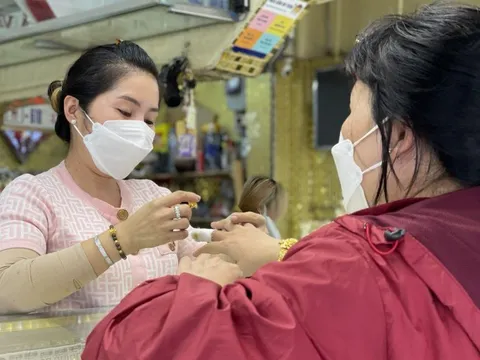 Người Việt mua vàng nhiều nhất Đông Nam Á, gấp gần chục lần nước khác