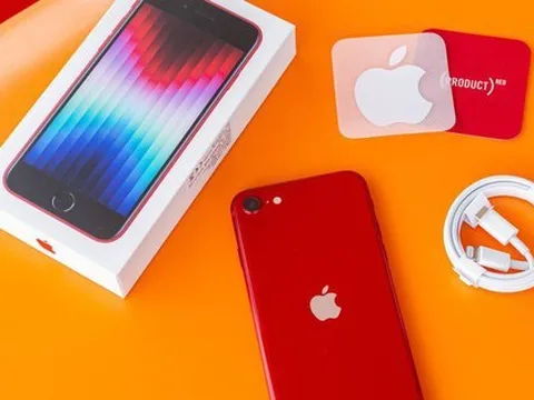 Mẫu iPhone giá rẻ nhất của Apple chính thức lên kệ tại Việt Nam