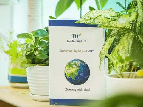 Doanh nhân Thái Hương được vinh danh vì sự phát triển bền vững