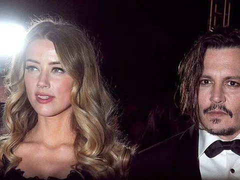 Thực hư Johnny Depp có tình ý với luật sư riêng