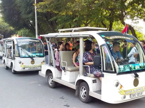 Quản lý chặt hoạt động xe điện 4 bánh tại các khu du lịch