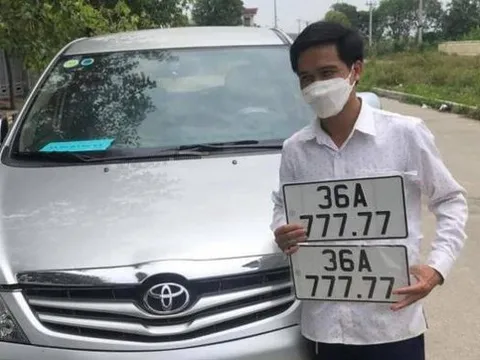 Đăng ký lại, chủ xe bấm trúng biển ngũ quý 7