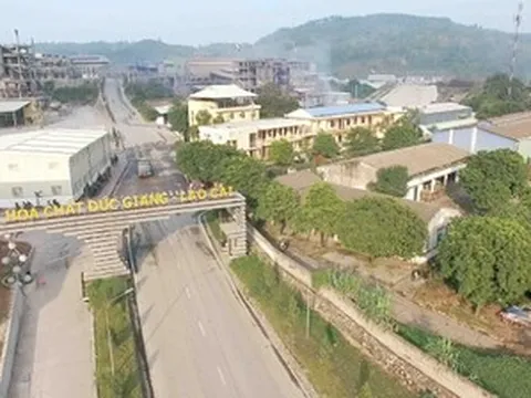 CEO Hóa chất Đức Giang đăng ký mua 1 triệu cổ phiếu