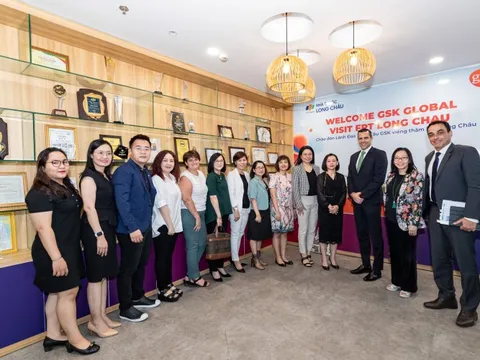 Hãng dược hàng đầu thế giới GSK xúc tiến hợp tác với FPT Long Châu