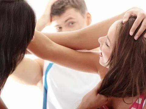 Sắp xét xử vụ cô gái dàn cảnh đánh ghen lừa chuyên gia kỹ năng sống