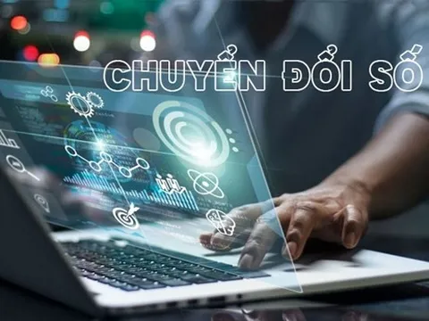 Lấy người dân và doanh nghiệp làm trung tâm trong Chuyển đổi số