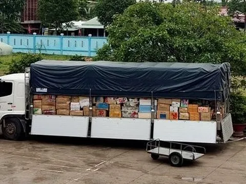 Long An: Bắt giữ 2 vụ vận chuyển hàng hóa không rõ nguồn gốc, xuất xứ