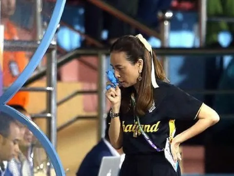 Nữ tỉ phú Madam Pang không gặp vấn đề nghiêm trọng về mũi và vẫn ở lại Việt Nam