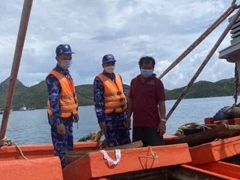 Cảnh sát biển bắt tàu chở 100.000 lít dầu D.O không rõ nguồn gốc