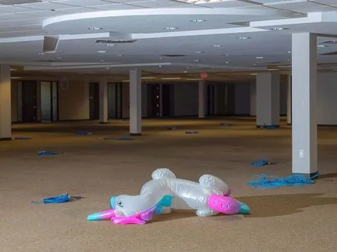 'Bữa tiệc tàn' của giới startup công nghệ: Hết thời kỳ tiền rẻ, gọi vốn dễ, hàng loạt công ty sa thải ồ ạt, thậm chí phá sản