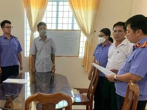 Bắt nguyên Chi cục trưởng Chi cục thi hành án dân sự ở Cần Thơ