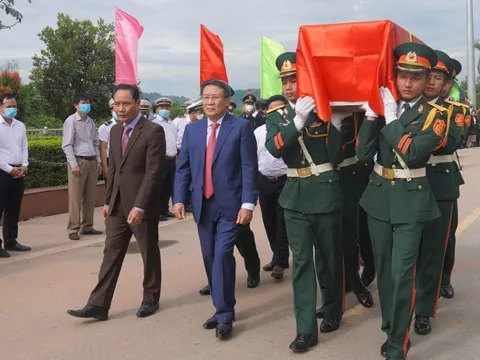 Quảng Trị đón nhận hài cốt liệt sĩ hy sinh tại nước bạn Lào