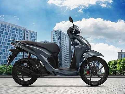 Chuyện lạ trên thị trường xe máy Việt: Chênh giá "khủng" nhưng đại lý không nhận đặt cọc