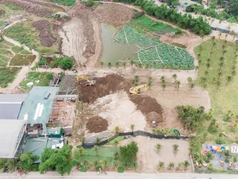 Hà Nội: Phá dỡ nhiều hạng mục ở thung lũng hoa hồ Tây