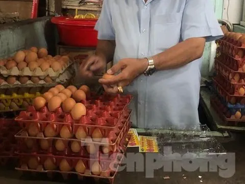 Trứng tăng giá cao gần gấp đôi