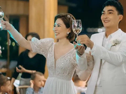 Khương Ngọc bí mật tổ chức đám cưới, nhan sắc cô dâu gây chú ý