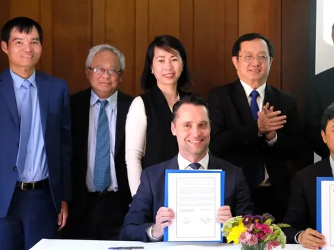 Thu hút công nghệ cao chuyển đổi nền kinh tế xanh ở Việt Nam