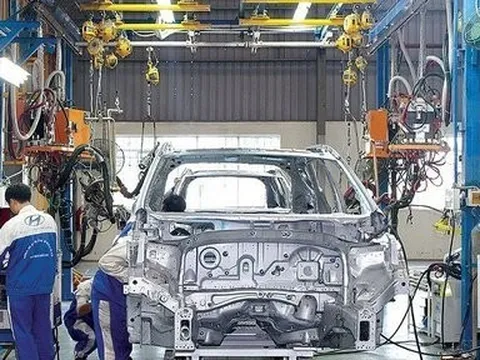 Gia hạn nộp thuế tiêu thụ đặc biệt ô tô lắp ráp trong nước