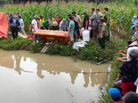 Hai chị em chết đuối thương tâm dưới ao nhà khi bố mẹ đi làm