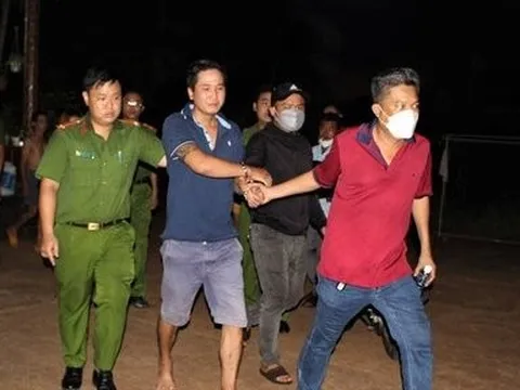 Bà Rịa-Vũng Tàu: Khò lửa tiêu hủy ma túy khi bị kiểm tra, thanh niên vẫn không thoát tội