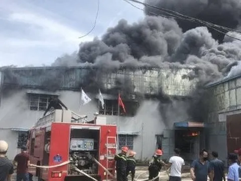 Cháy lớn tại công ty may ở Quảng Nam