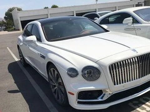 Bộ Công an, Bộ Tài chính vào cuộc vụ ‘bất thường đường dây nhập siêu xe biếu tặng’