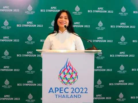 Đại diện Việt Nam duy nhất tại APEC 2022, bà Trần Hoàng Phú Xuân kể về hành trình 12 năm “xanh hoá” sợi dệt may: 9 lần gõ cửa đầu tiên và nỗi ám ảnh “first in the world”