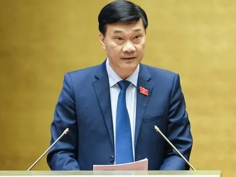 Cần thắt chặt việc cấp phép cho tư vấn viên của các công ty bảo hiểm