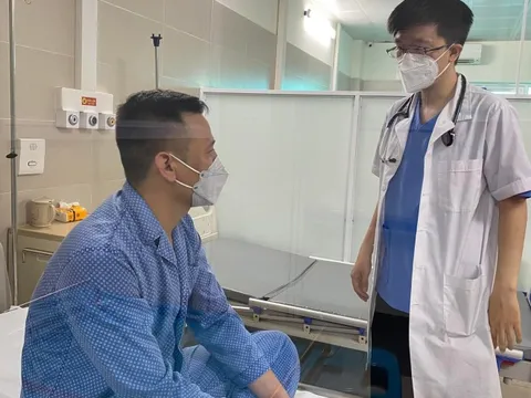 Sốt xuất huyết gia tăng, nhiều người bị nặng vì tưởng là Covid-19: Phân biệt thế nào?