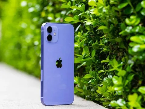 iPhone 12 giảm giá về mức thấp nhất từ trước đến nay