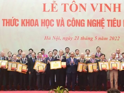 Giấc mơ Việt Nam thịnh vượng chỉ có thể được soi đường bằng ánh sáng tri thức