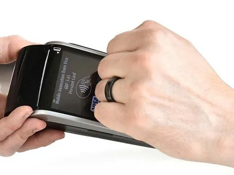 Ví điện tử bằng... nhẫn hút vốn đầu tư