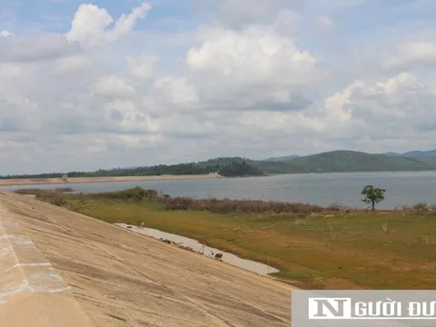 Hàng nghìn hộ dân thiếu nước tưới - Bài 1: Hồ thủy lợi gần 3.000 tỷ chờ... "vùng tưới"