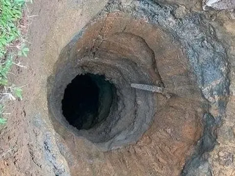 Xuất hiện hố tử thần: Chuyển cơ quan điều tra nếu có dấu hiệu vi phạm