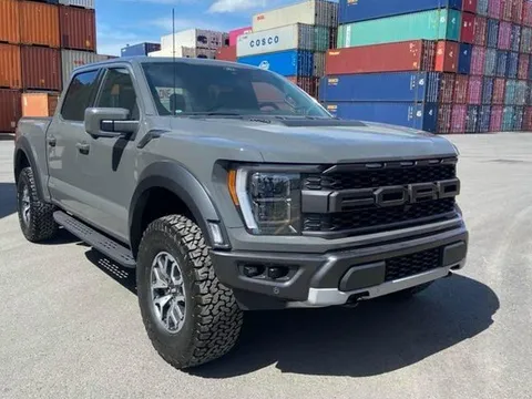 Bất thường đường dây nhập siêu xe biếu tặng: Có thể xử lý nhiều hành vi