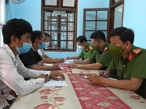 Huế: Xác định nhiều nhóm đối tượng có hành vi "xin đểu" ở nghĩa trang