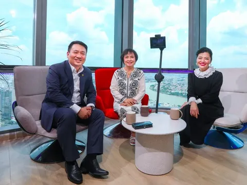 Chủ tịch PNJ Cao Thị Ngọc Dung: "Với tôi, cái đổi táo bạo nhất là chọn Lê Trí Thông làm CEO và lúc đó có rất nhiều ý kiến phản biện"