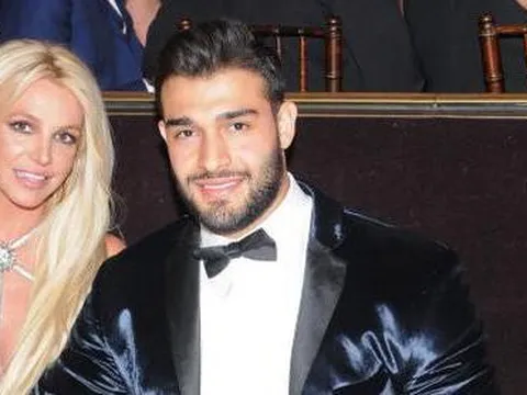 Hậu sảy thai, Britney Spears và hôn phu vẫn mong có con