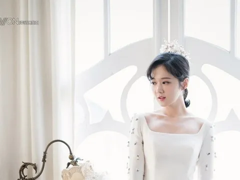 HOT: Jang Nara chính thức tuyên bố kết hôn với bạn trai kém 6 tuổi