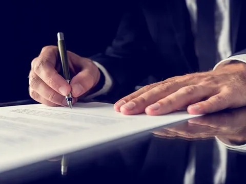 Thế khó của SBS trước khi đổi chủ