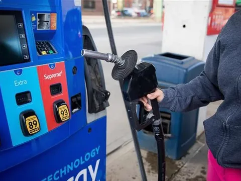 Malaysia có nhu cầu xuất khẩu xăng sang Việt Nam, Bộ Công Thương yêu cầu làm rõ