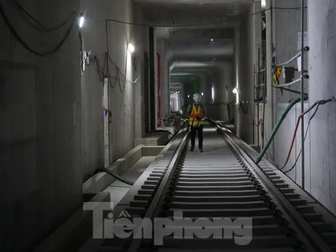 Nhà ga ngầm trung tâm Bến Thành dần lộ diện kết cấu sau gần 10 năm thi công