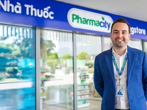 Dẫn đầu về số lượng cửa hàng, Pharmacity bị Long Châu vượt qua doanh thu và lợi nhuận