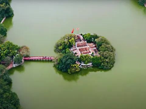 Những đảo đặc biệt ở Hà Nội: Nơi có tháp biểu tượng, nơi có chùa cổ nhất Thủ đô