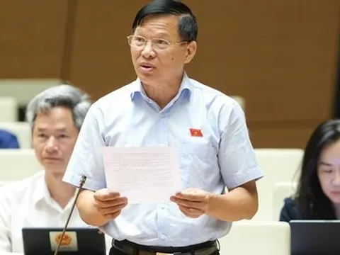 Tuyến đường Hồ Chí Minh qua 5 khóa Quốc hội vẫn chưa được thông tuyến