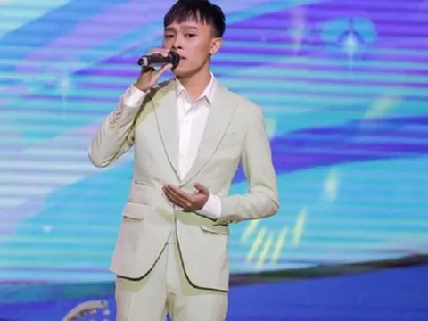 Hồ Văn Cường được khen hết lời vì hành động tinh tế với đồng nghiệp nữ