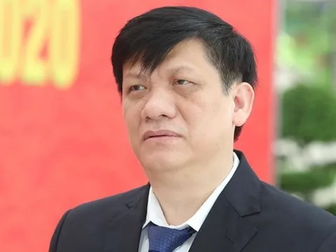 Cách chức Bộ trưởng Y tế, bãi nhiệm tư cách đại biểu với ông Nguyễn Thanh Long