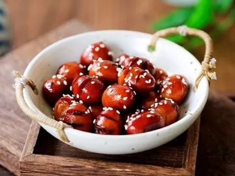 Không cần luộc, chỉ cần cho lon này vào om được ngay món trứng cút ngon không tưởng