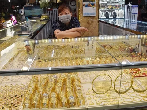 Giá vàng hôm nay 6-6: Vàng SJC lại giảm mạnh